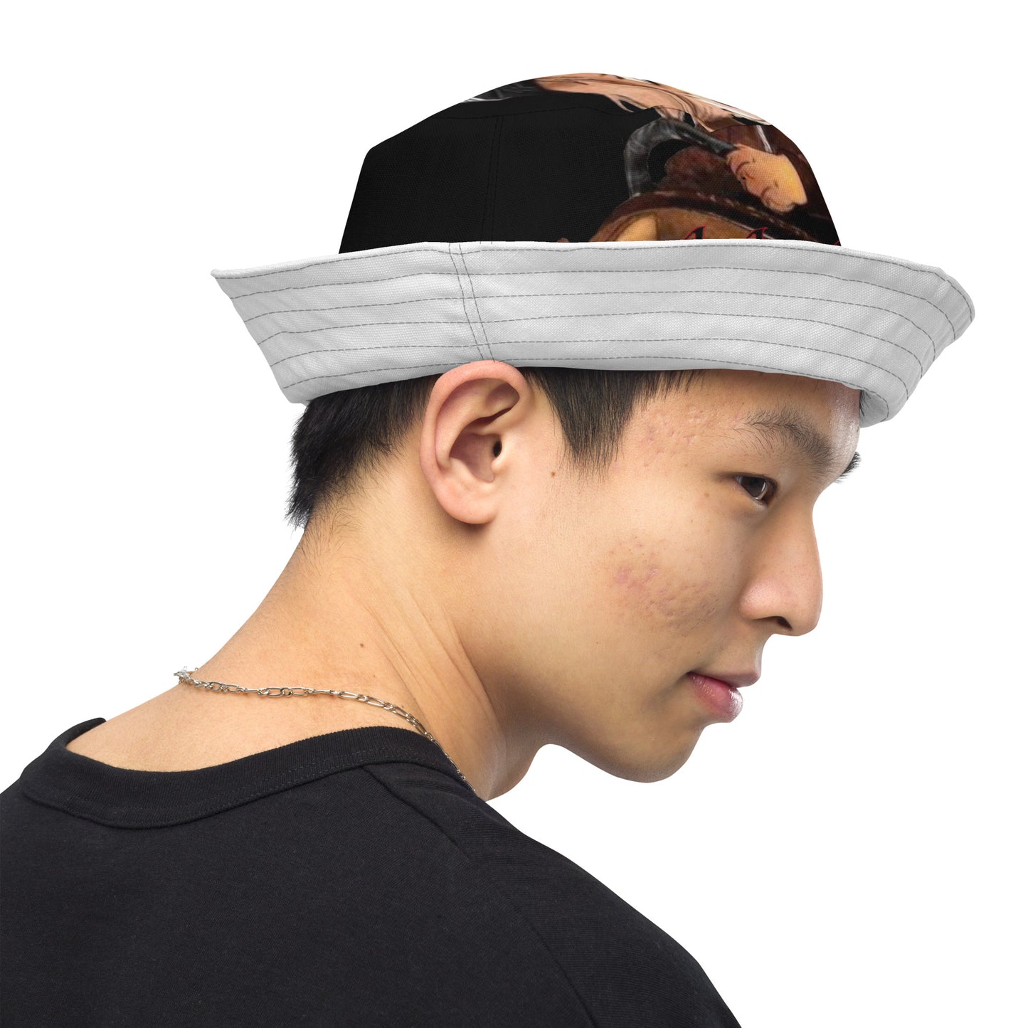 Reversible bucket hat