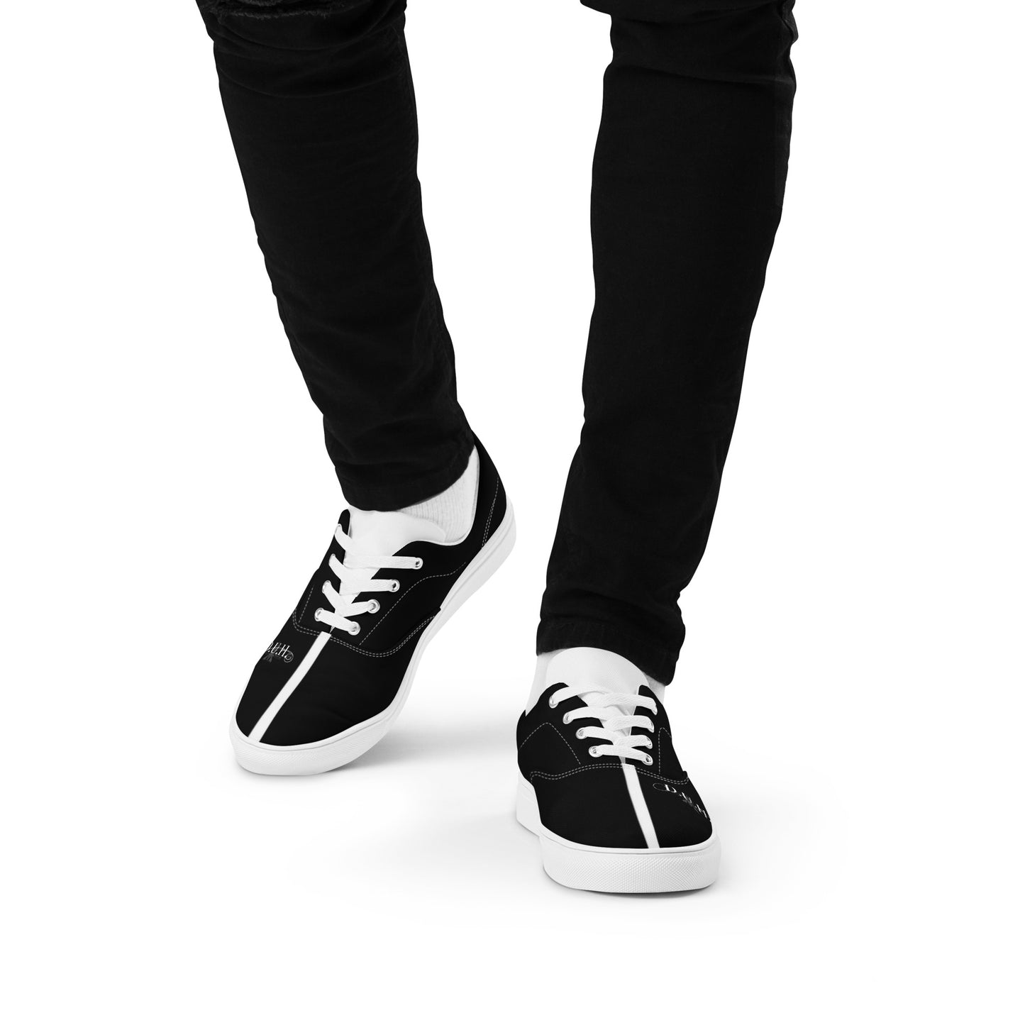 1 B/W Men’s lace-up canvas shoes