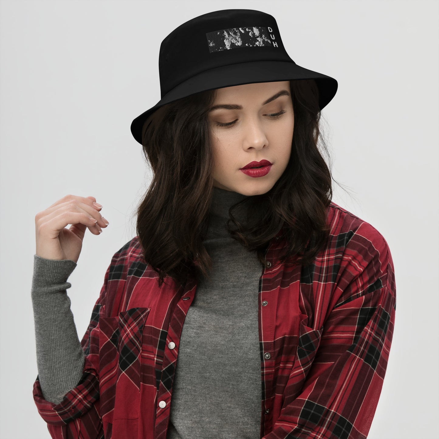 1 B/W DUH Top Winter Mimosa Bucket Hat