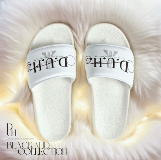 1 B/W Men’s slides