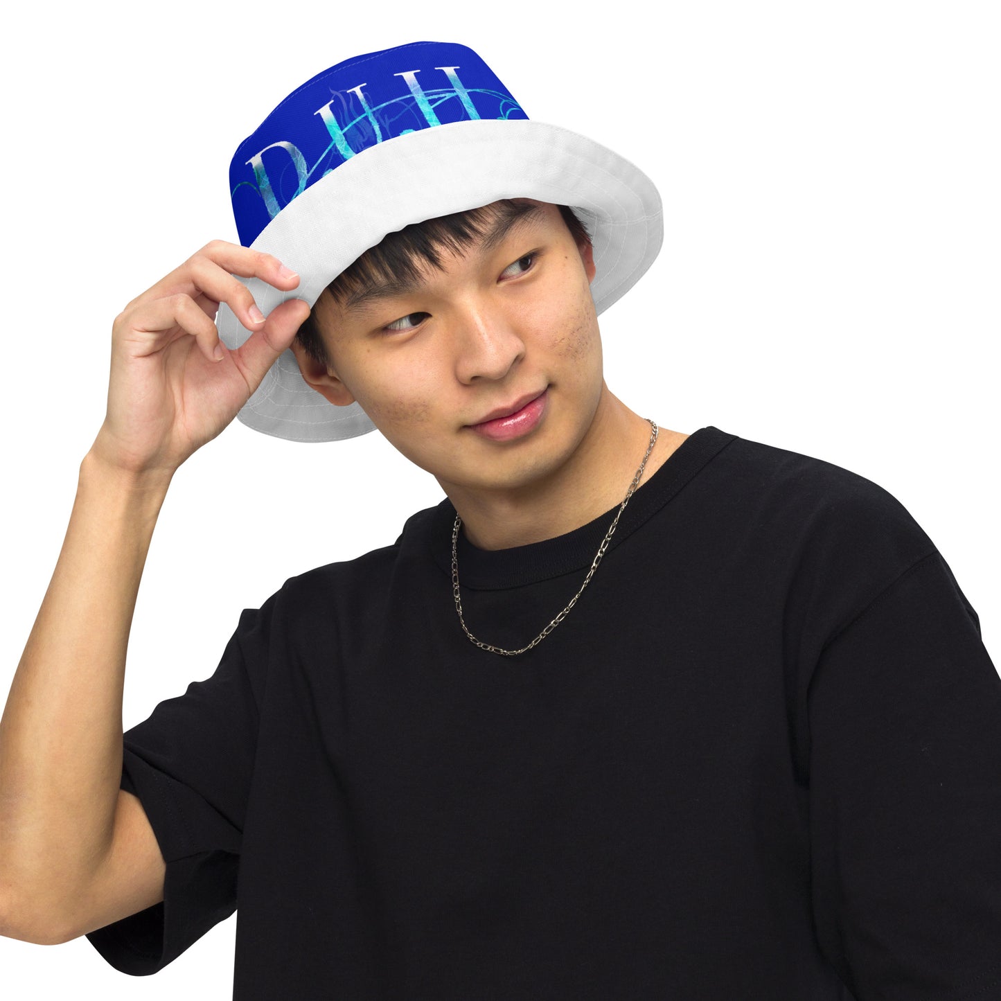 Reversible bucket hat
