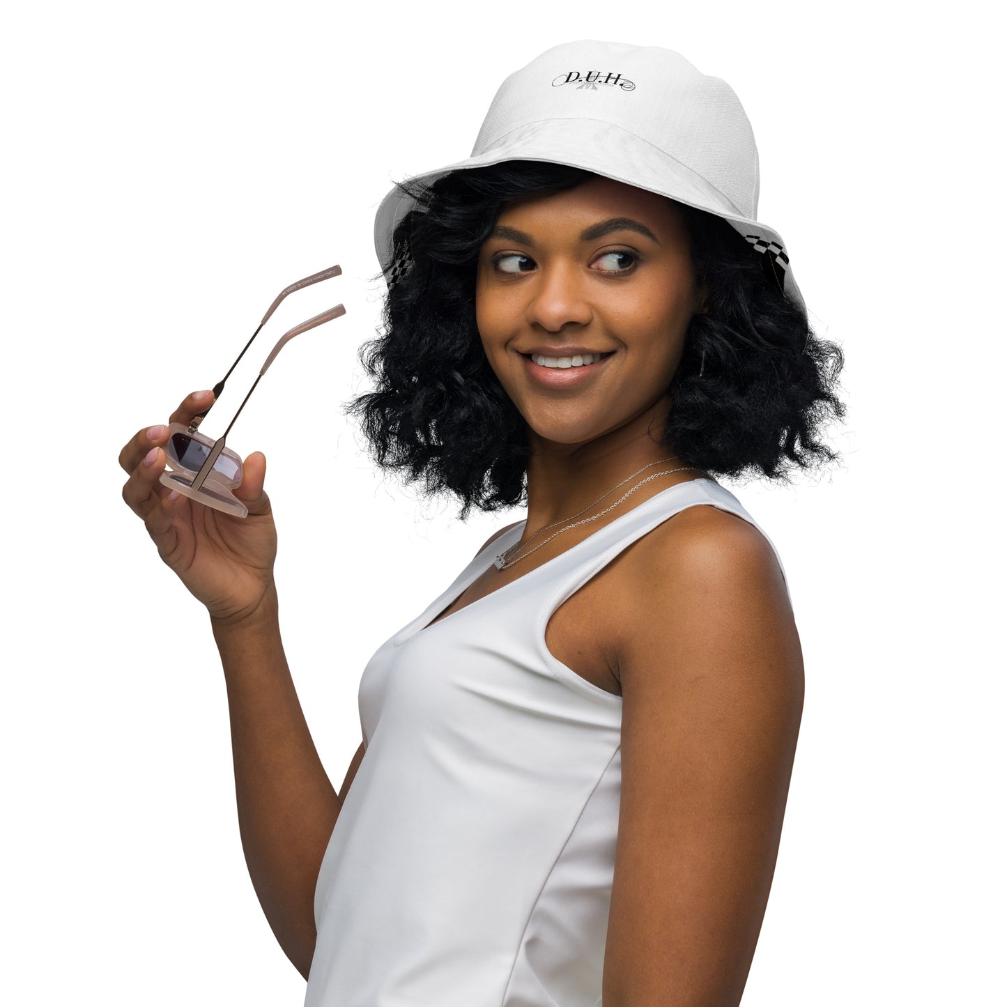 1 B/W Reversible bucket hat