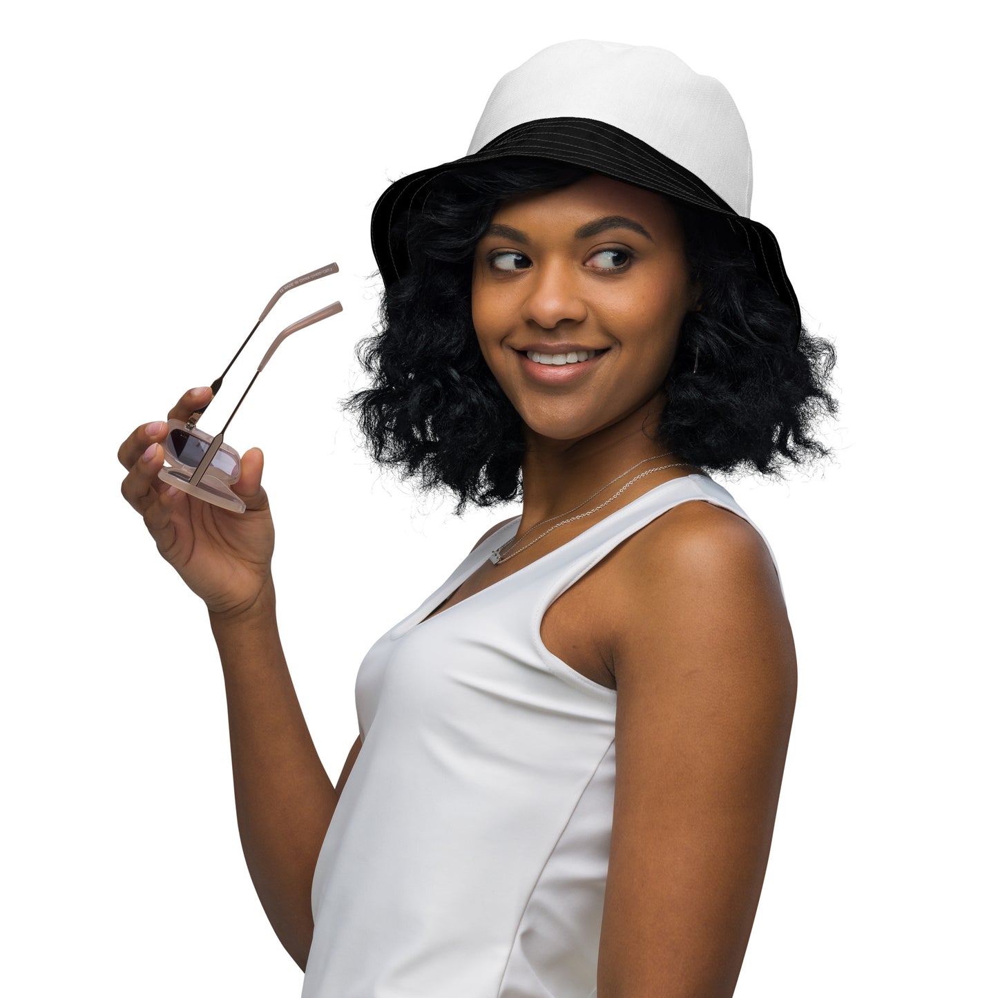 Reversible bucket hat