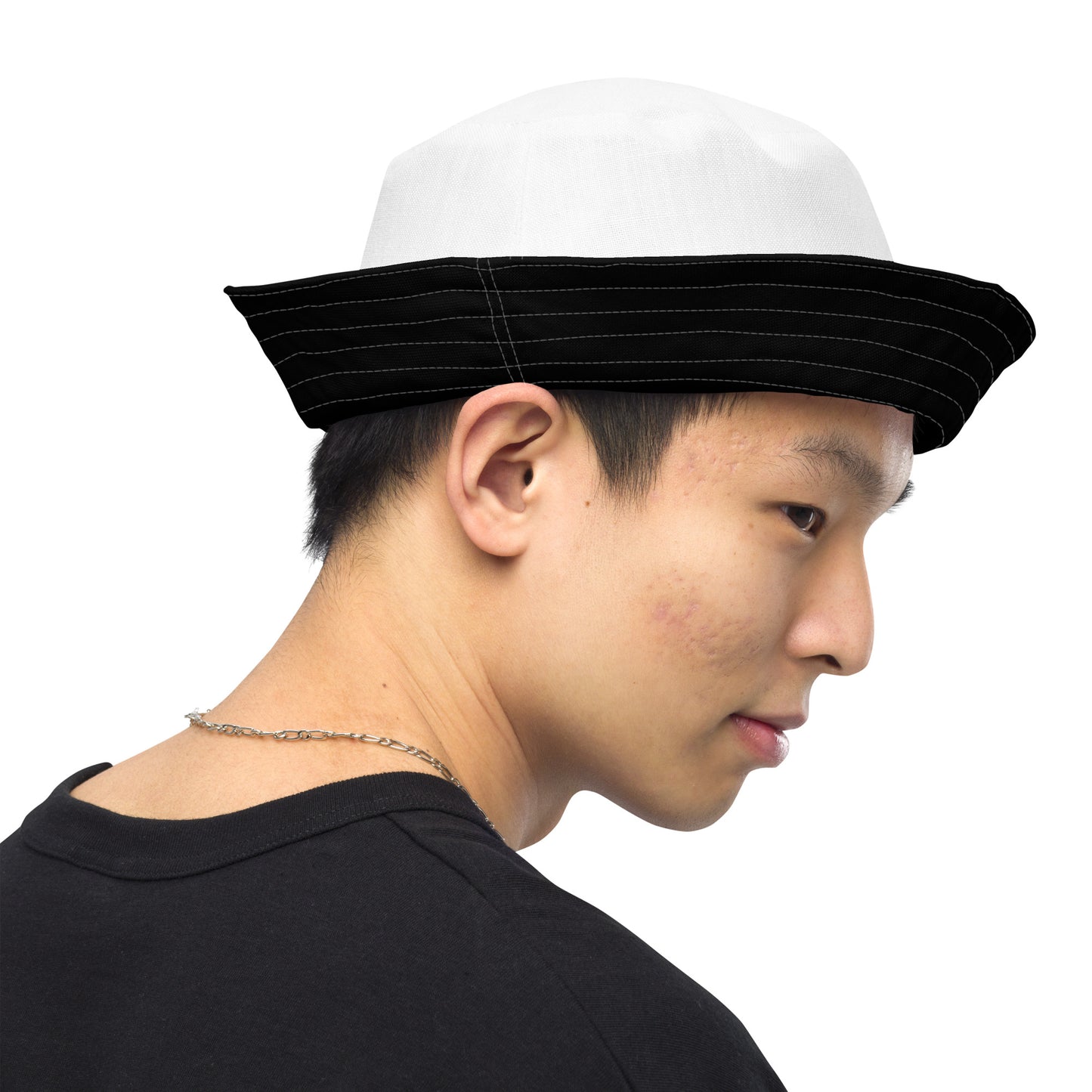 Reversible bucket hat