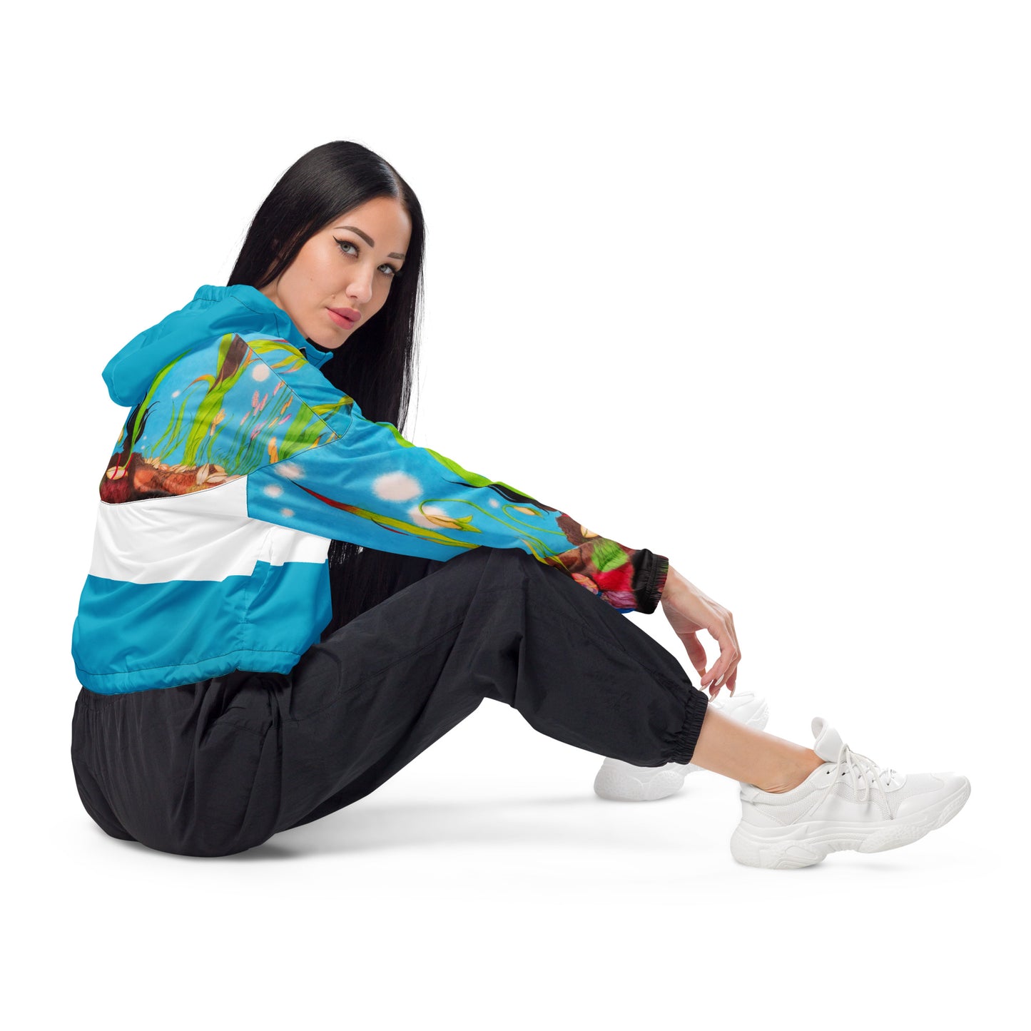 6 Women’s cropped windbreaker