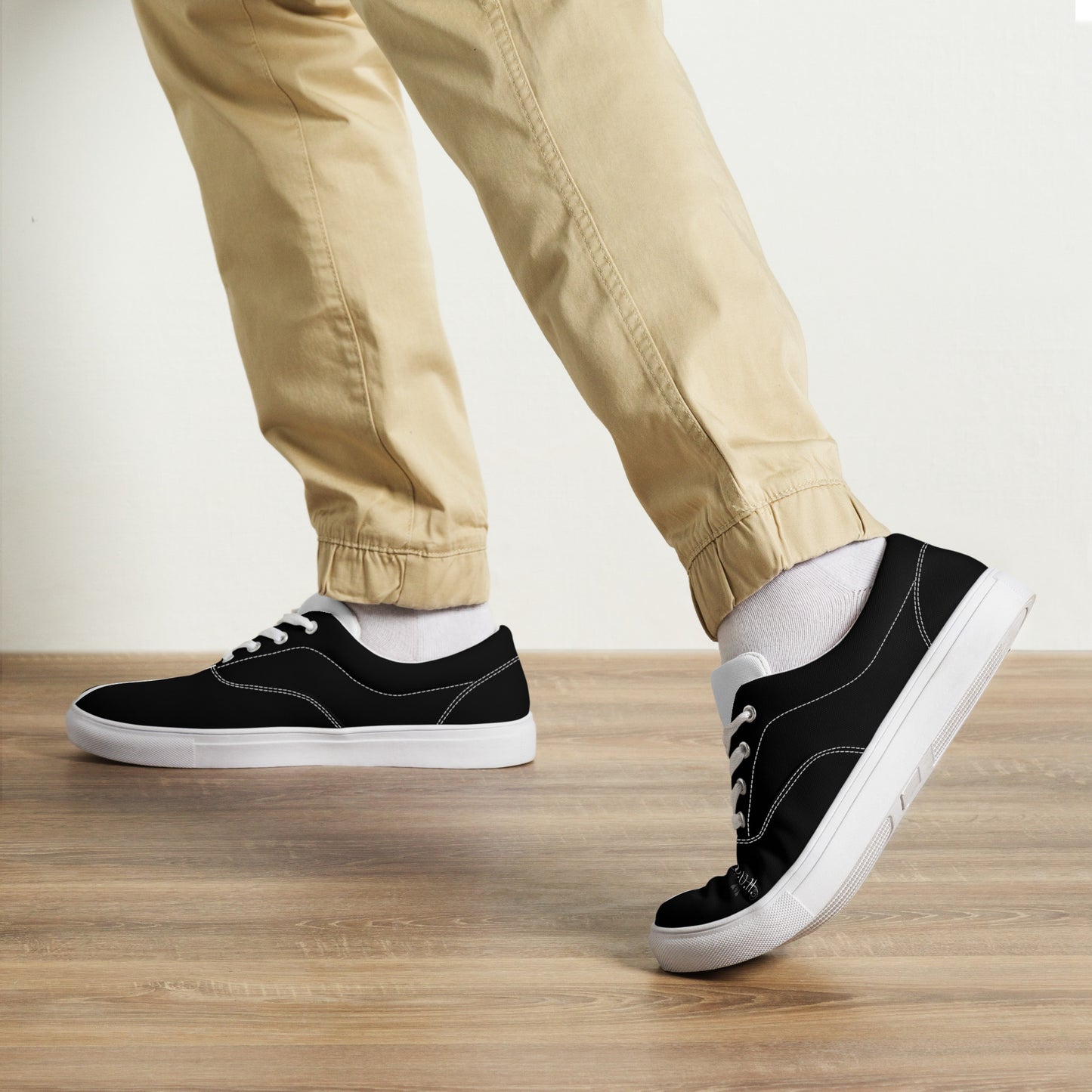 1 B/W Men’s lace-up canvas shoes